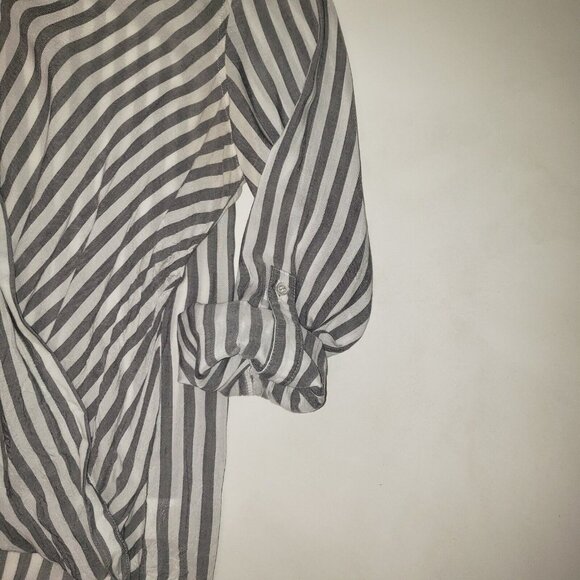 Pink Rose Blouse Womens Size Medium Grey Stripe Surplice Citycore Light Academia - Picture 11 of 16